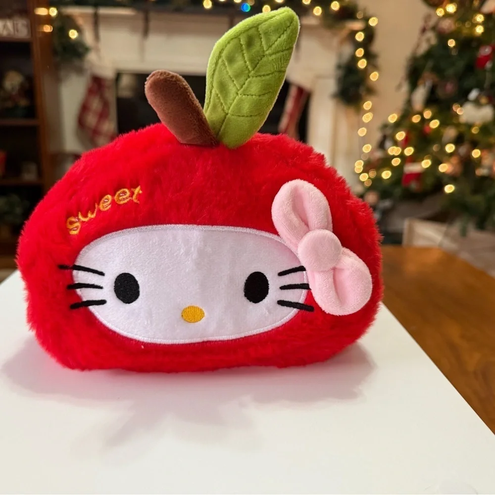 New Hello Kitty Apple Makeup Bag